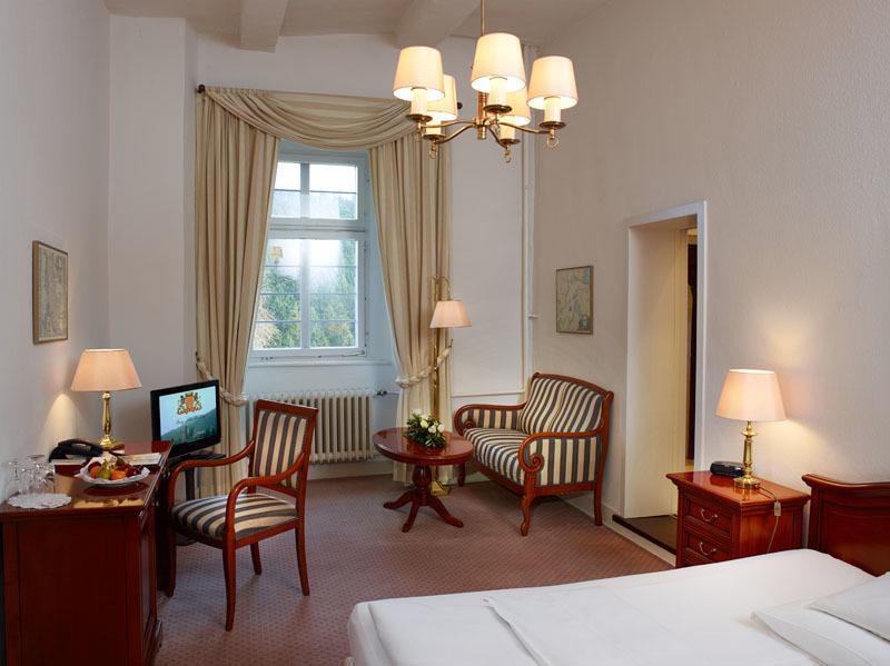 Hotel Und Restaurant Burg Schnellenberg Attendorn Ngoại thất bức ảnh