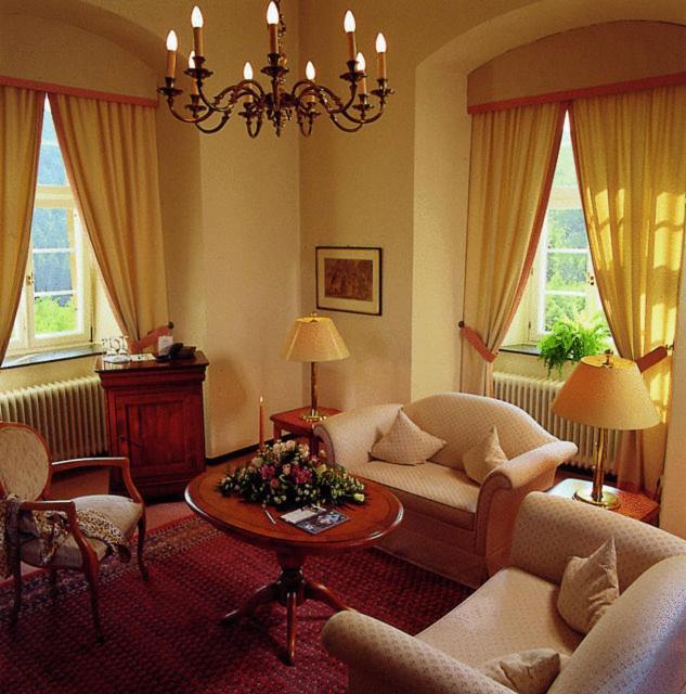 Hotel Und Restaurant Burg Schnellenberg Attendorn Ngoại thất bức ảnh