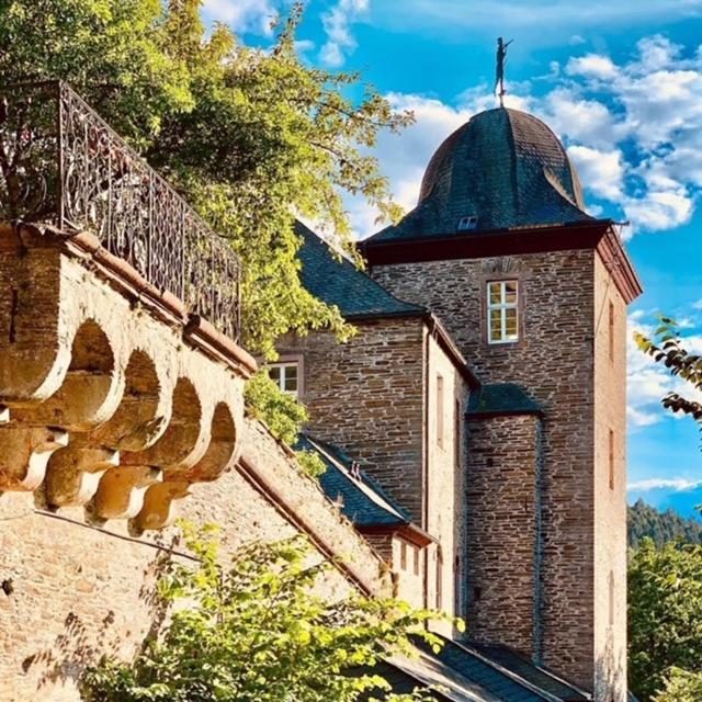 Hotel Und Restaurant Burg Schnellenberg Attendorn Ngoại thất bức ảnh